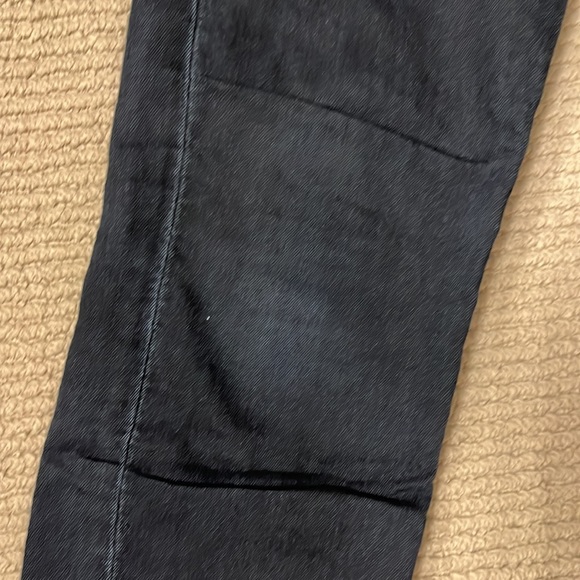 J brand low rise skinny jeans. Size 28 - Picture 3 of 5